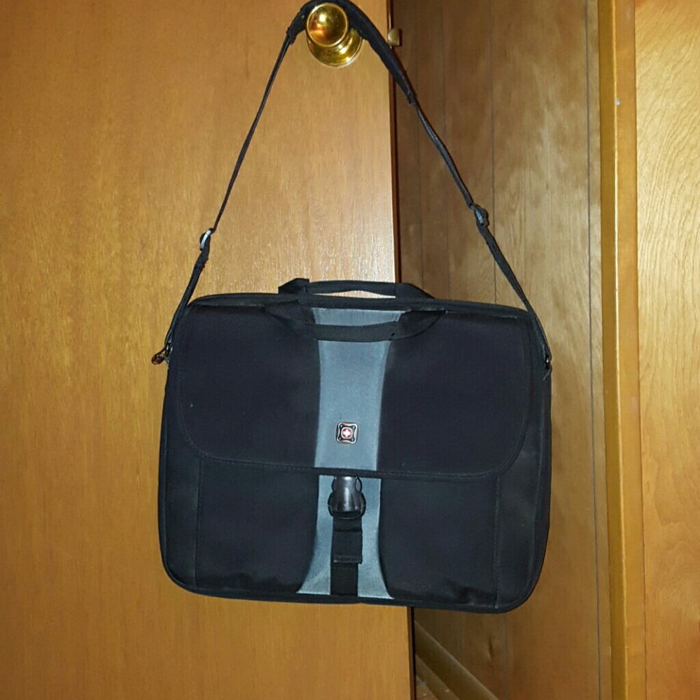 Swiss Lap Top Carrying Case
